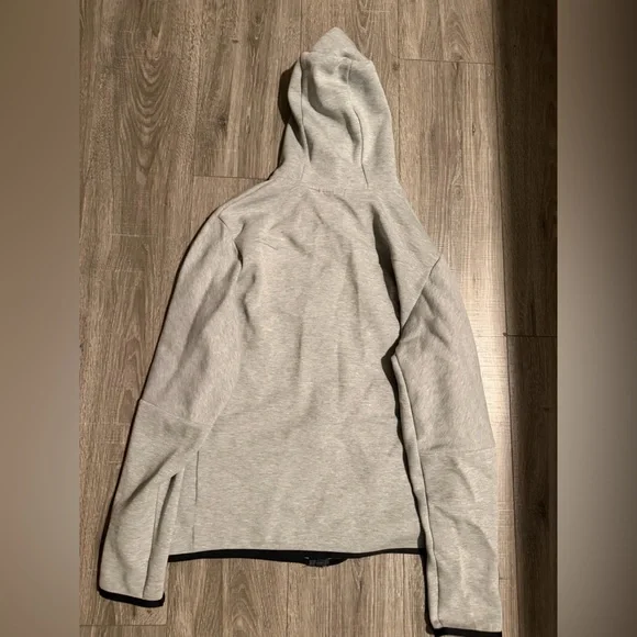 Nike Tech Fleece Full-Zip Hoodie Grey - Picture 2 of 3